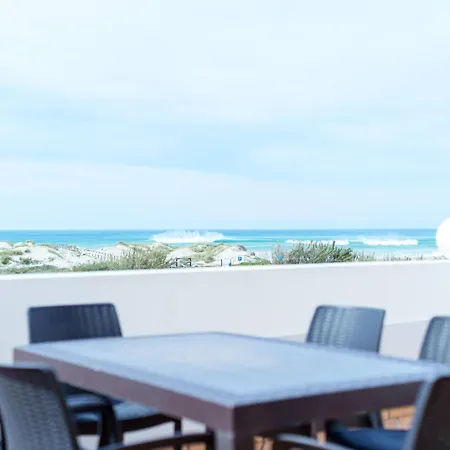 House , Sea And Golf Views E4 Appartamento